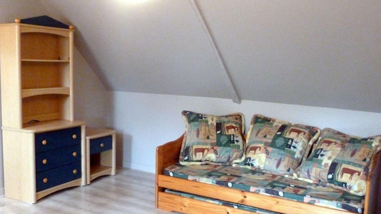 Maison A Locrio Guern Exteriör bild